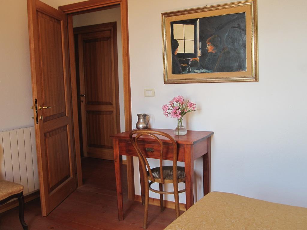 Campi Elisi B&B Sássari Quarto foto